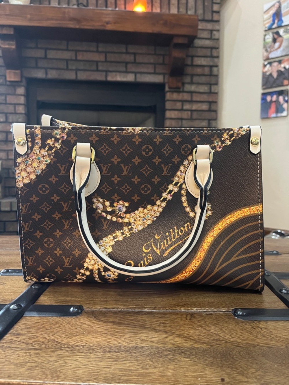 Brown Purse - Picture 2 of 3